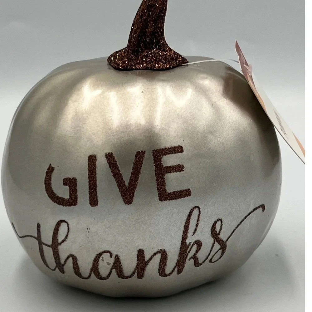 Target Pumpkin Decor Unisex OS Silver Brand New Give Thanks Glitter Metallic